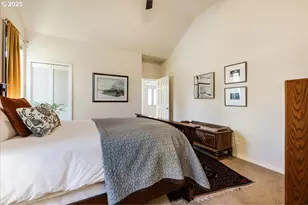 5725 Windfield Loop, Lake Oswego, OR 97035 - Photo 22