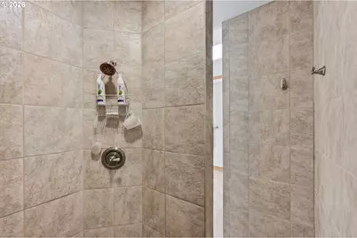17690 Mountain View Rd SW, Sisters, OR 97759 - Photo 26
