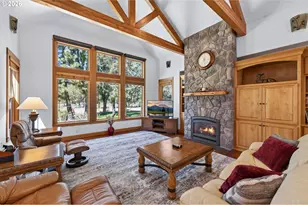 17690 Mountain View Rd SW, Sisters, OR 97759 - Photo 6