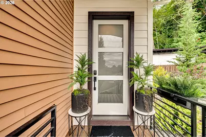 9728 N Alder St, Camas, WA 98607 - Photo 4