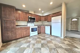 4285 Fergus Ave, Eugene, OR 97402 - Photo 10