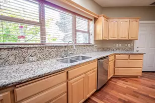 278 Rockridge Ct, Eugene, OR 97405 - Photo 10