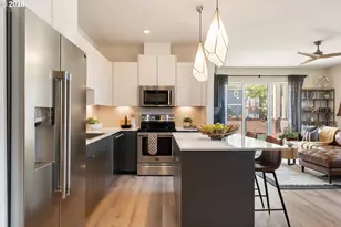 425 NE Bryant St, Portland, OR 97211 - Photo 6