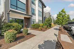 425 NE Bryant St, Portland, OR 97211 - Photo 32