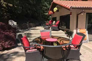 197 Manderville Ln, Roseburg, OR 97471 - Photo 2