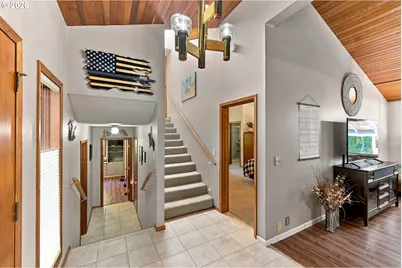 2069 Cedar Ct, North Bend, OR 97459 - Photo 6