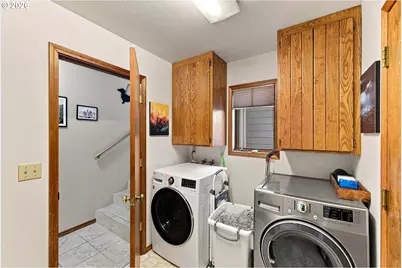 2069 Cedar Ct, North Bend, OR 97459 - Photo 38
