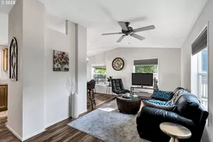 4915 Swegle Rd, Salem, OR 97301 - Photo 6