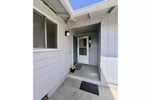 4478 Hilton Dr, Eugene, OR 97402 - Photo 8