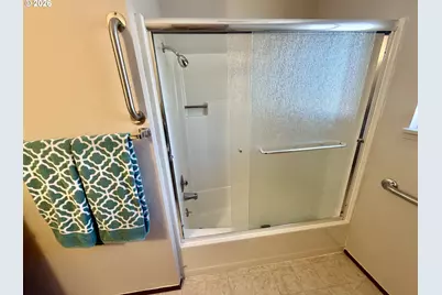 4478 Hilton Dr, Eugene, OR 97402 - Photo 24