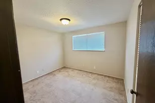 4478 Hilton Dr, Eugene, OR 97402 - Photo 34