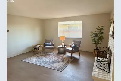 4478 Hilton Dr, Eugene, OR 97402 - Photo 12