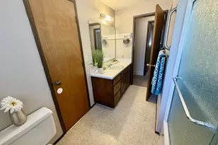 4478 Hilton Dr, Eugene, OR 97402 - Photo 28