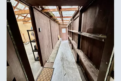 99268 Winchuck River Rd, Brookings, OR 97415 - Photo 38