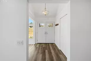 8325 Redwood Dr SE, Aumsville, OR 97325 - Photo 2