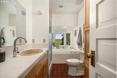 3411 NW Thurman St, Portland, OR 97210 - Photo 24