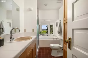 3411 NW Thurman St, Portland, OR 97210 - Photo 24