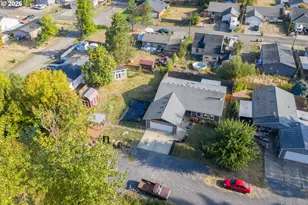 1730 Cedar St, Sweet Home, OR 97386 - Photo 26