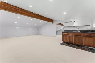 11700 N Island Cove Ln, Portland, OR 97217 - Photo 20