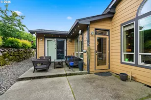 741 W Dogwood St, Washougal, WA 98671 - Photo 34