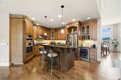 741 W Dogwood St, Washougal, WA 98671 - Photo 16