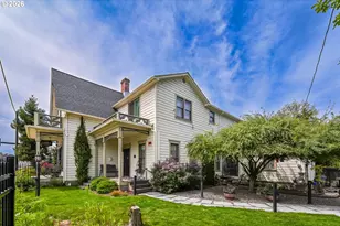 236 SE Stephens St, Roseburg, OR 97470 - Photo 4
