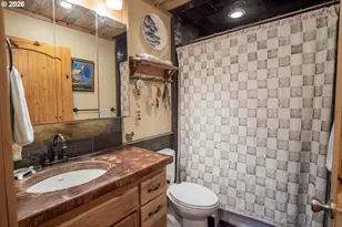 18965 Hwy 126, Walton, OR 97490 - Photo 24
