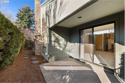 15616 NE Tillamook St, Portland, OR 97230 - Photo 26