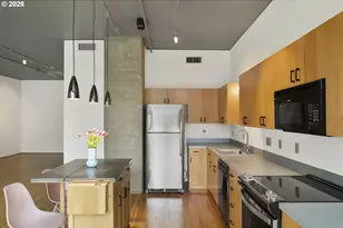 408 NW 12th Ave, Portland, OR 97209 - Photo 12