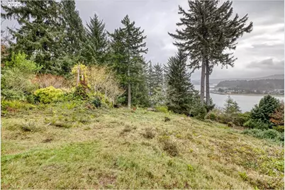 729 NW Highland Dr, Waldport, OR 97394 - Photo 18