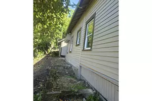 633 SE Kane St, Roseburg, OR 97470 - Photo 4