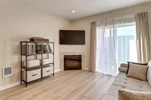 10664 NE Holly St, Hillsboro, OR 97006 - Photo 4