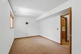 2055 SE Oak Crest Dr, Hillsboro, OR 97123 - Photo 26