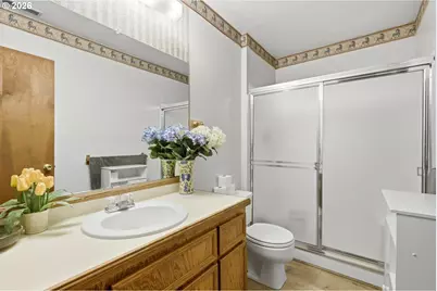 2055 SE Oak Crest Dr, Hillsboro, OR 97123 - Photo 28