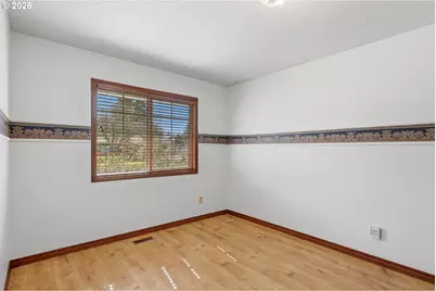 2055 SE Oak Crest Dr, Hillsboro, OR 97123 - Photo 20