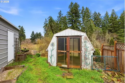 2055 SE Oak Crest Dr, Hillsboro, OR 97123 - Photo 30