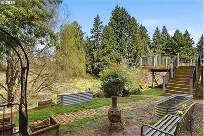 2055 SE Oak Crest Dr, Hillsboro, OR 97123 - Photo 34