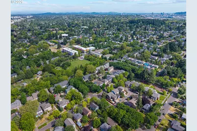 9231 N Haven Ave, Portland, OR 97203 - Photo 18