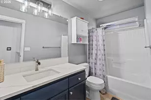 9231 N Haven Ave, Portland, OR 97203 - Photo 10