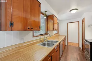 5411 SE Cesar E Chavez Blvd, Portland, OR 97202 - Photo 10