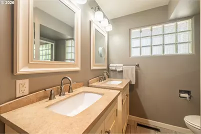1271 N 14th St, Coos Bay, OR 97420 - Photo 14