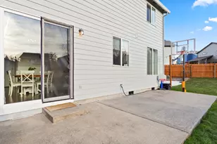 5468 J St, Washougal, WA 98671 - Photo 26