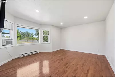 28821 Royal Ave, Eugene, OR 97402 - Photo 36