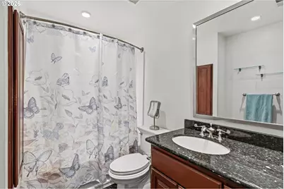 12517 SE 7th St, Vancouver, WA 98683 - Photo 32