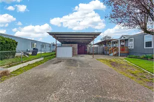 1428 NW 8th St, McMinnville, OR 97128 - Photo 4
