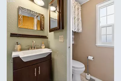 1428 NW 8th St, McMinnville, OR 97128 - Photo 16