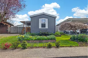 1428 NW 8th St, McMinnville, OR 97128 - Photo 2