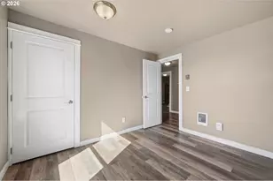 3198 Duke Snider Ave, Eugene, OR 97402 - Photo 30