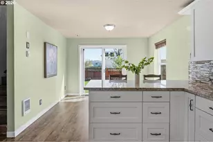 3198 Duke Snider Ave, Eugene, OR 97402 - Photo 16