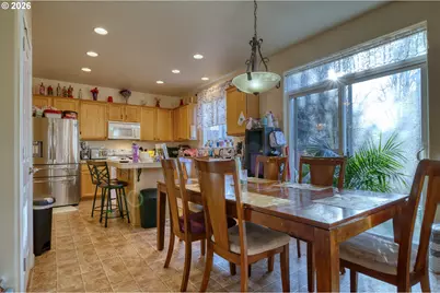 34050 SE Sturgeon St, Scappoose, OR 97056 - Photo 8